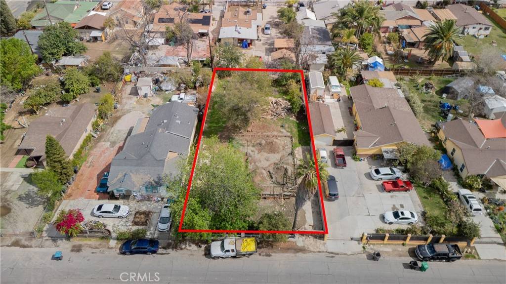 Corona, CA 92879,3957 S Neece