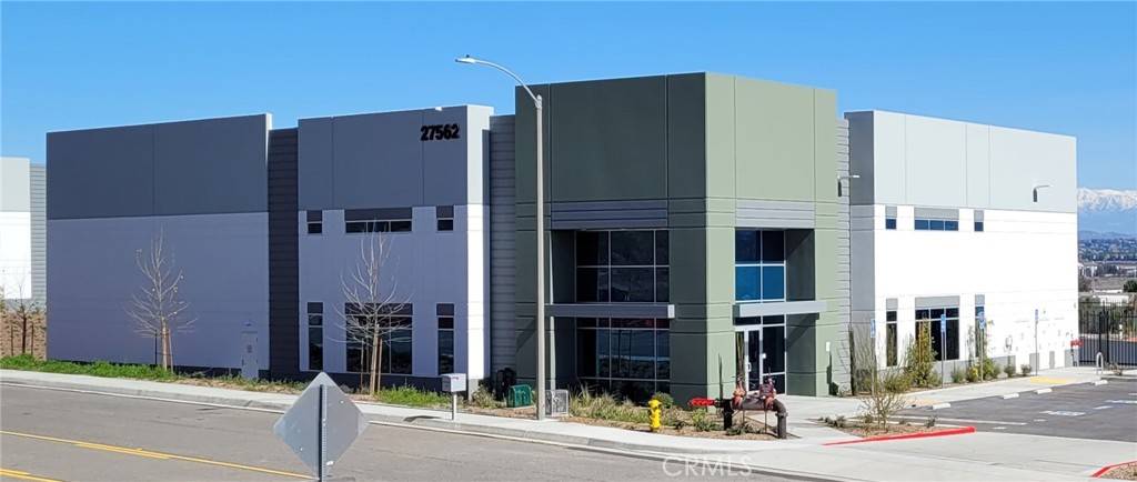 Temecula, CA 92590,27562 Via Industria