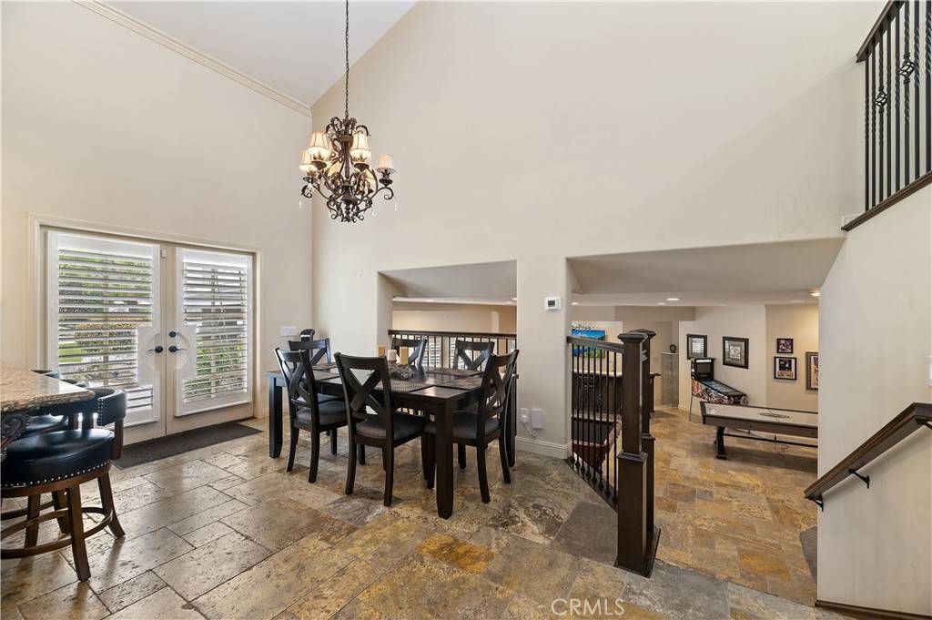 Corona, CA 92881,870 Encanto ST