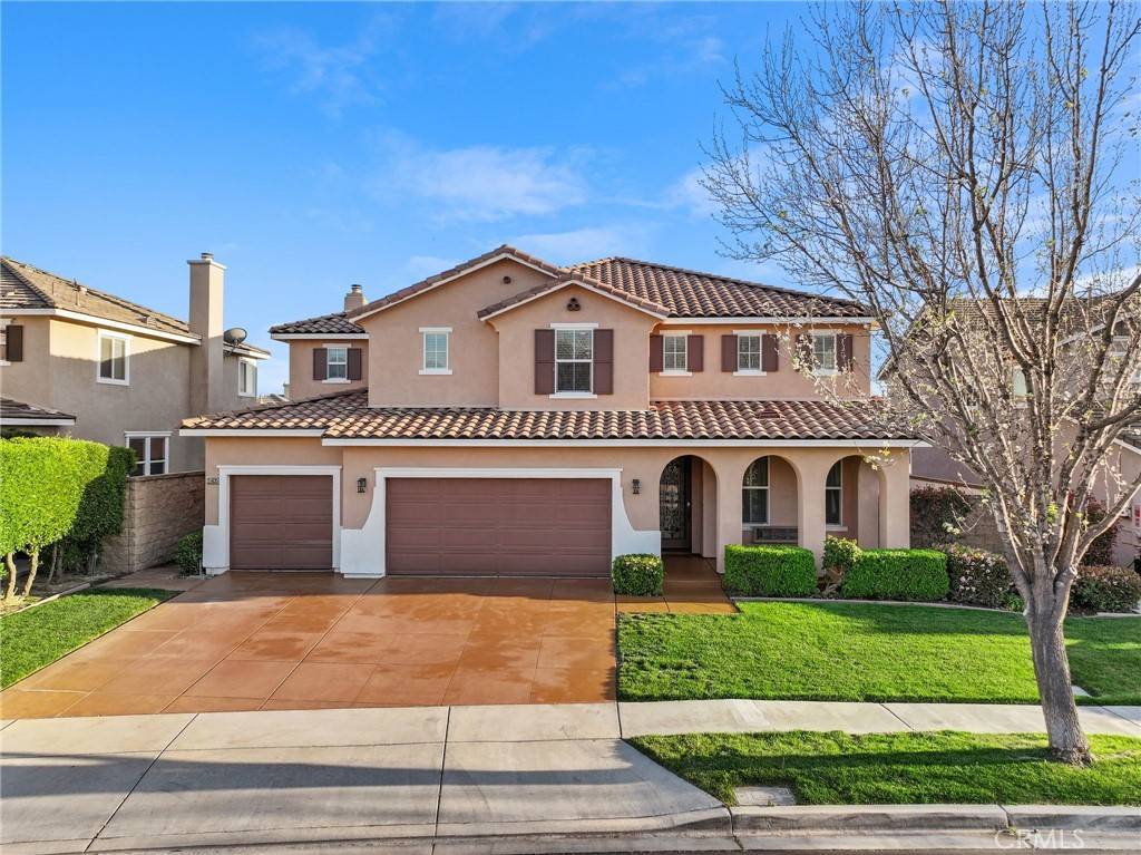 Fontana, CA 92336,15635 Dobbs Peak LN