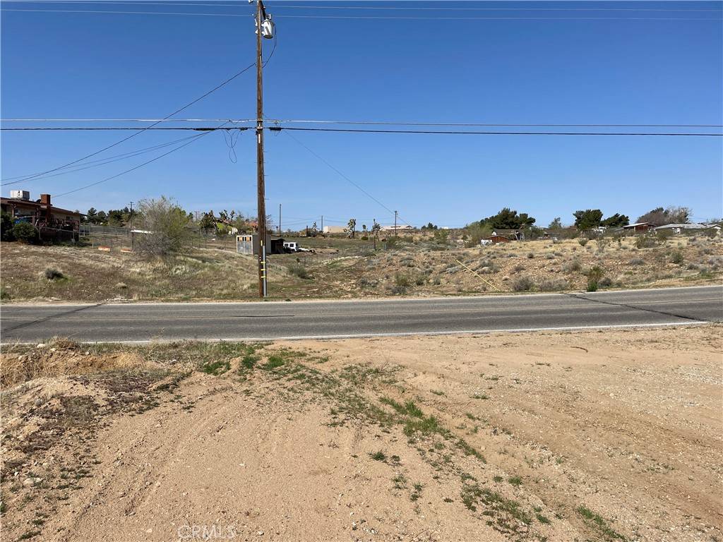 Hesperia, CA 92345,10361 Choiceana AVE