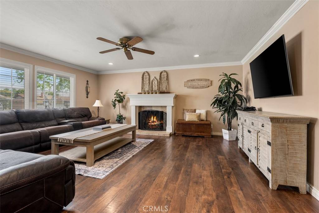 Yorba Linda, CA 92886,5041 Torida WAY