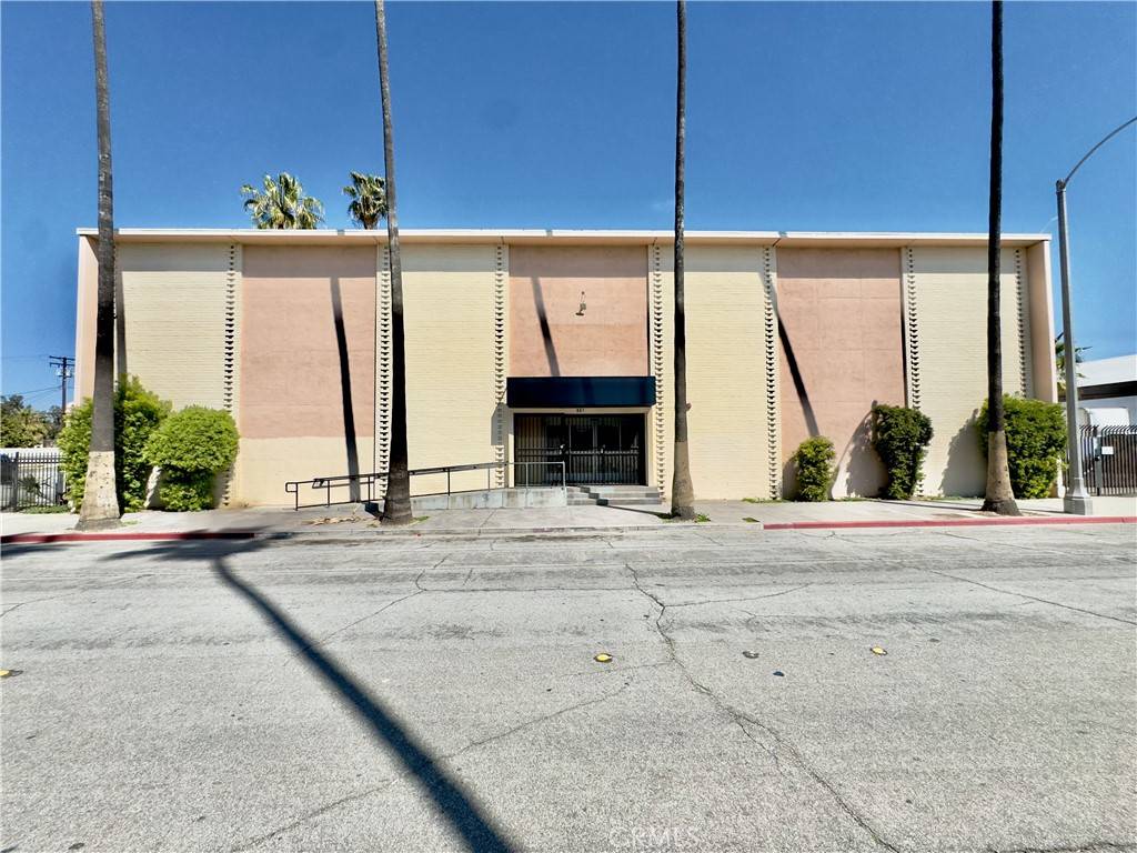 Pomona, CA 91766,887 E 2nd ST
