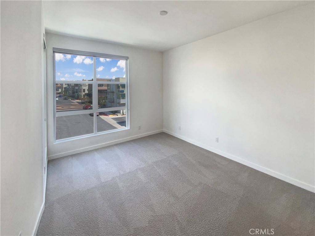Rancho Cucamonga, CA 91730,11032 Momentum DR
