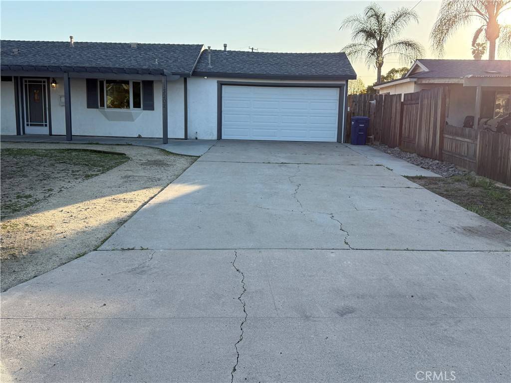 Poway, CA 92064,13202 Waltham AVE