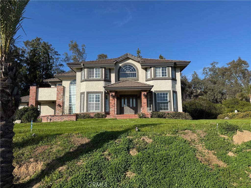 Highland, CA 92346,28726 Oak Ridge RD