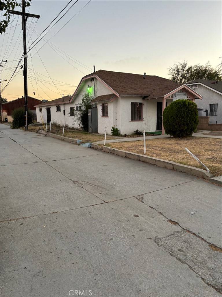 Inglewood, CA 90302,3612 W 64th St