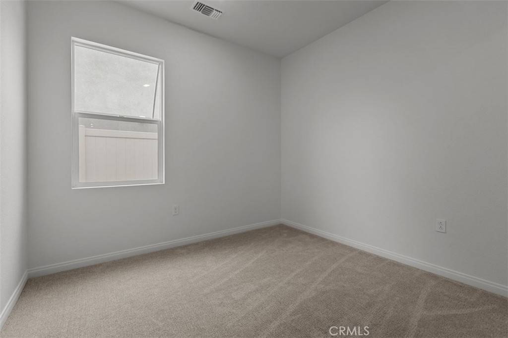 Lake Elsinore, CA 92530,4531 La Spezia LN