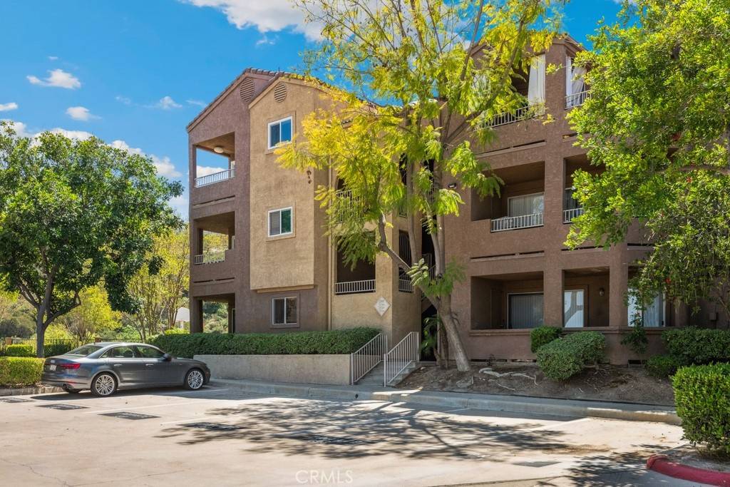 Corona, CA 92882,2500 San Gabriel WAY #202