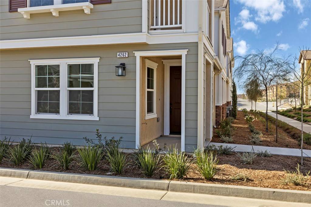 Ontario, CA 91761,4262 S Hermosa Paseo
