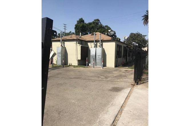 Los Angeles, CA 90003,444 E 91st ST