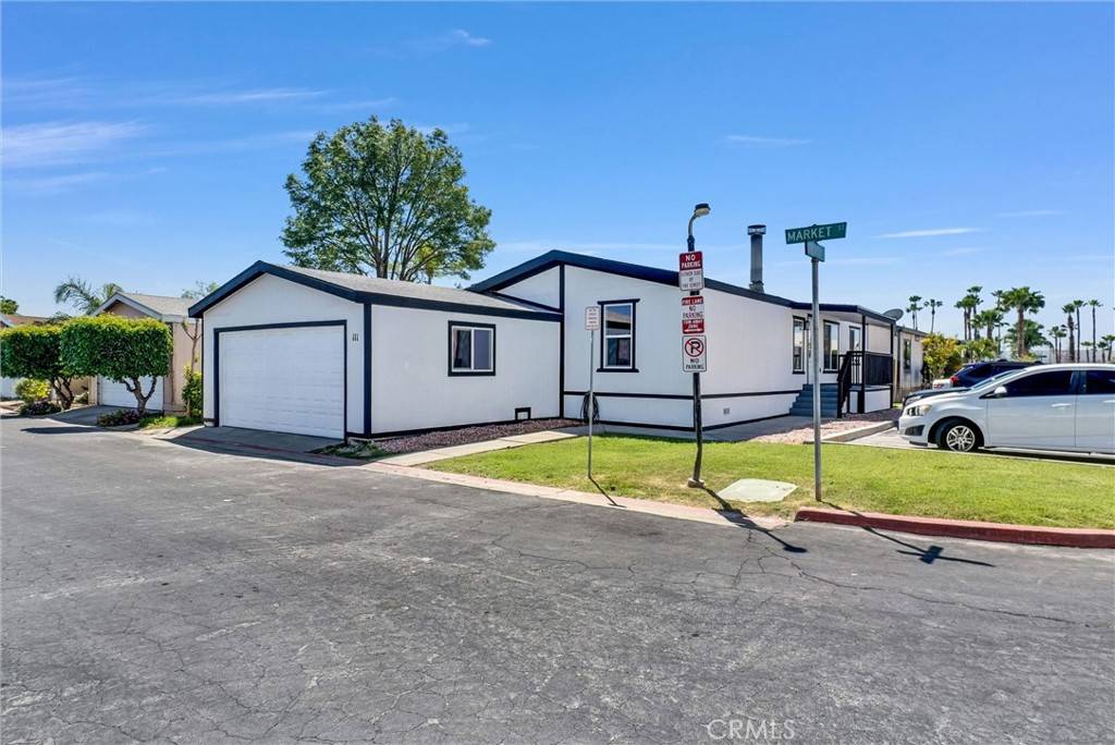 Perris, CA 92571,80 Dawes ST #111