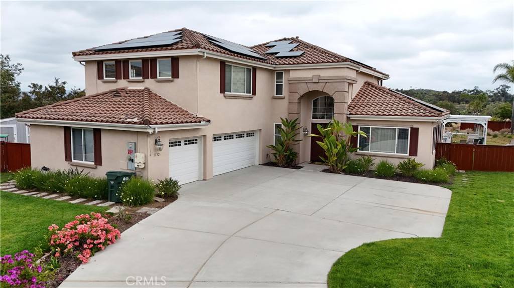 Escondido, CA 92029,1732 Gamble LN