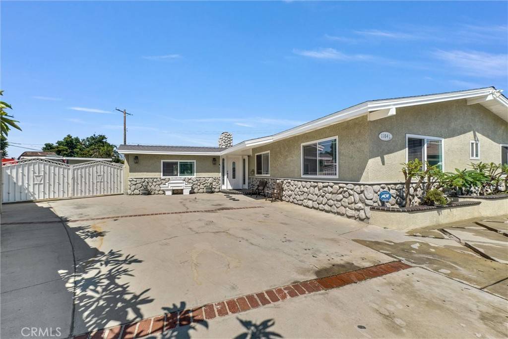 Garden Grove, CA 92840,11841 Debbie LN