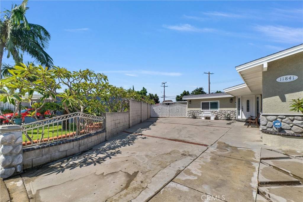 Garden Grove, CA 92840,11841 Debbie LN