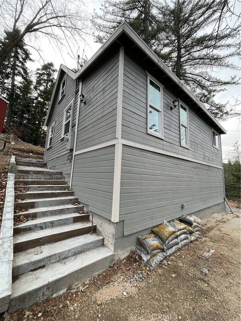 Twin Peaks, CA 92391,26308 Jacqueline RD