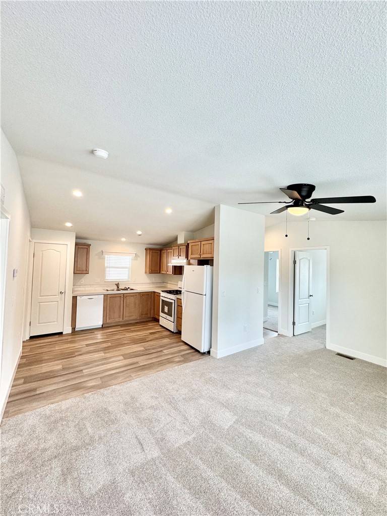 Wildomar, CA 92595,21601 Canyon DR #34