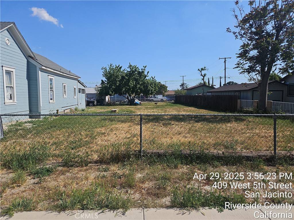 San Jacinto, CA 92583,0 W 5th St