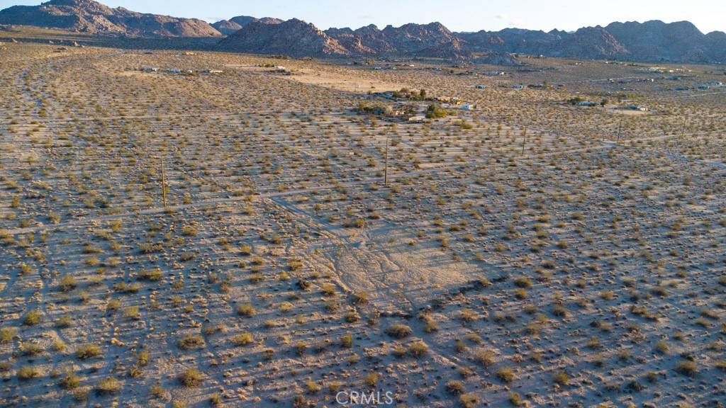 Joshua Tree, CA 92252,0 Cottonwood