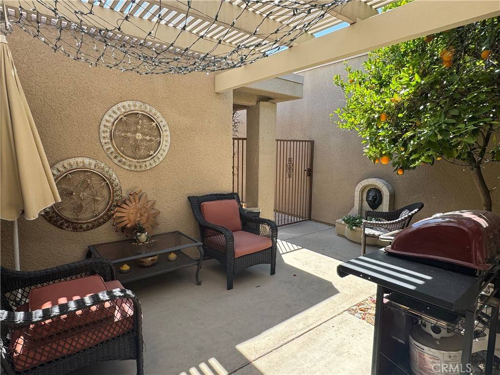 Palm Desert, CA 92260,72400 Ridgecrest LN