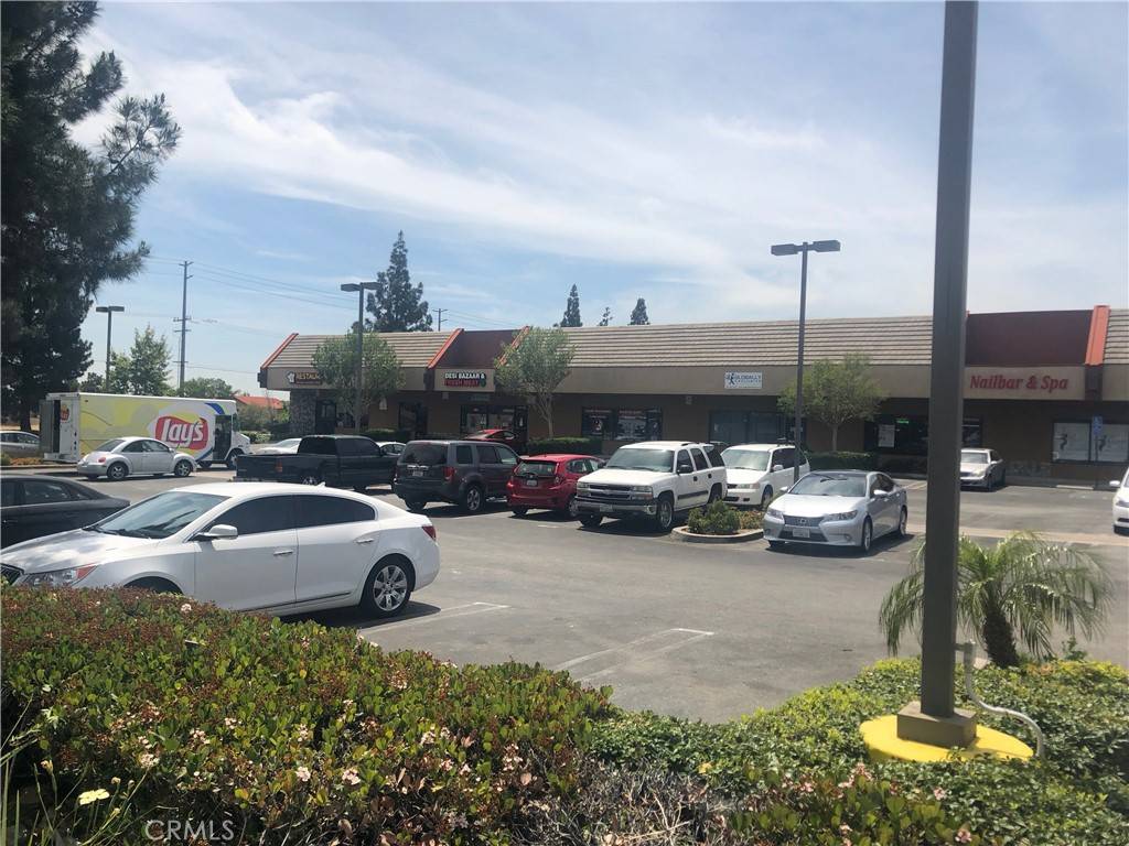 Fontana, CA 92336,17070 Walnut Village