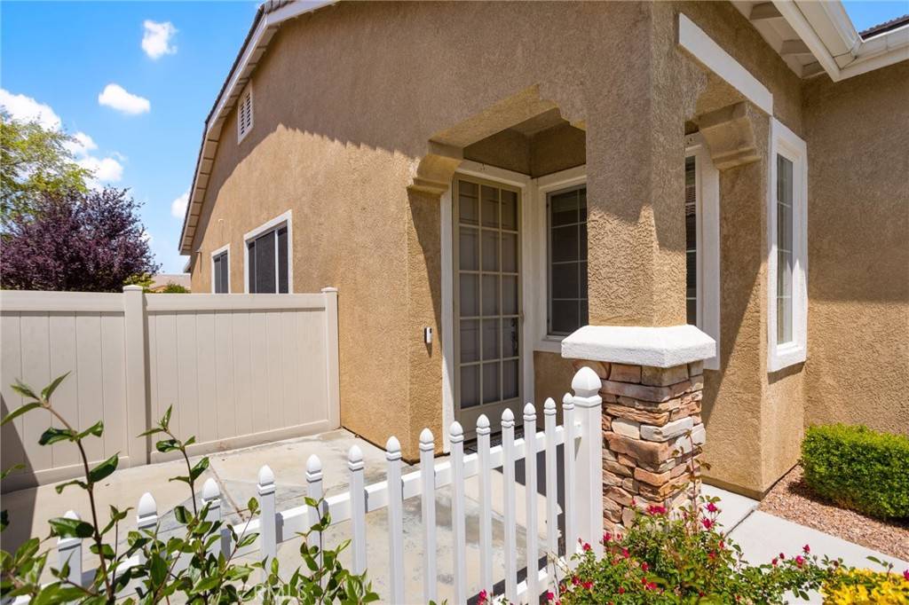 Apple Valley, CA 92308,19536 Cherrydale CT