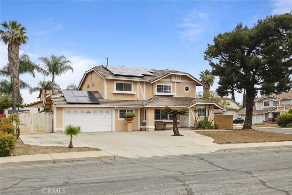 Rialto, CA 92376,1032 W Wabash ST