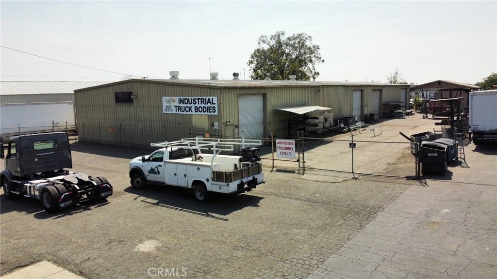 Fontana, CA 92335,8666 Beech