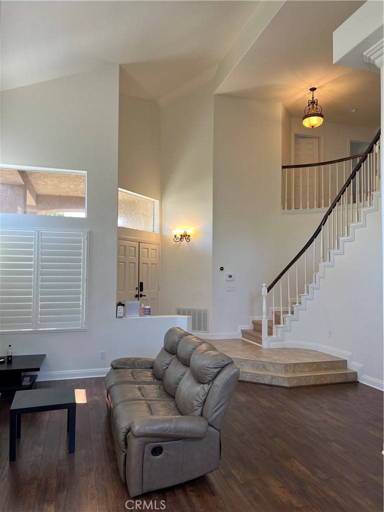 San Diego, CA 92128,13564 Esprit AVE