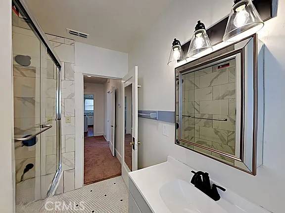 Sacramento, CA 95820,4890 7th AVE