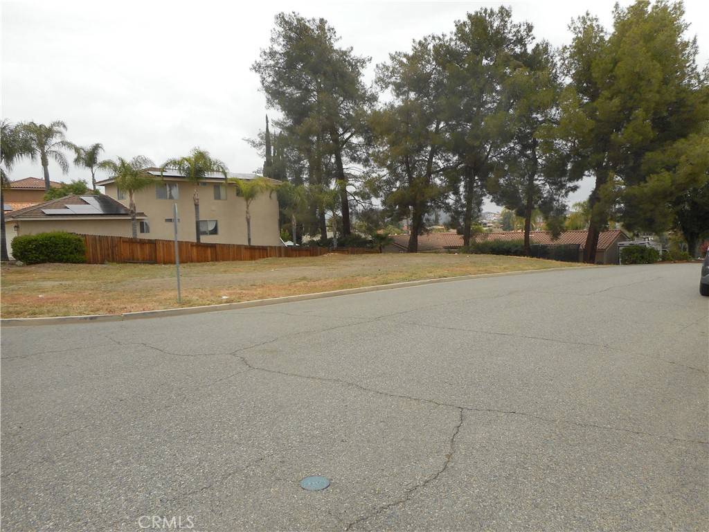 Canyon Lake, CA 92587,0 CANYON LAKE DRIVE SOUTH