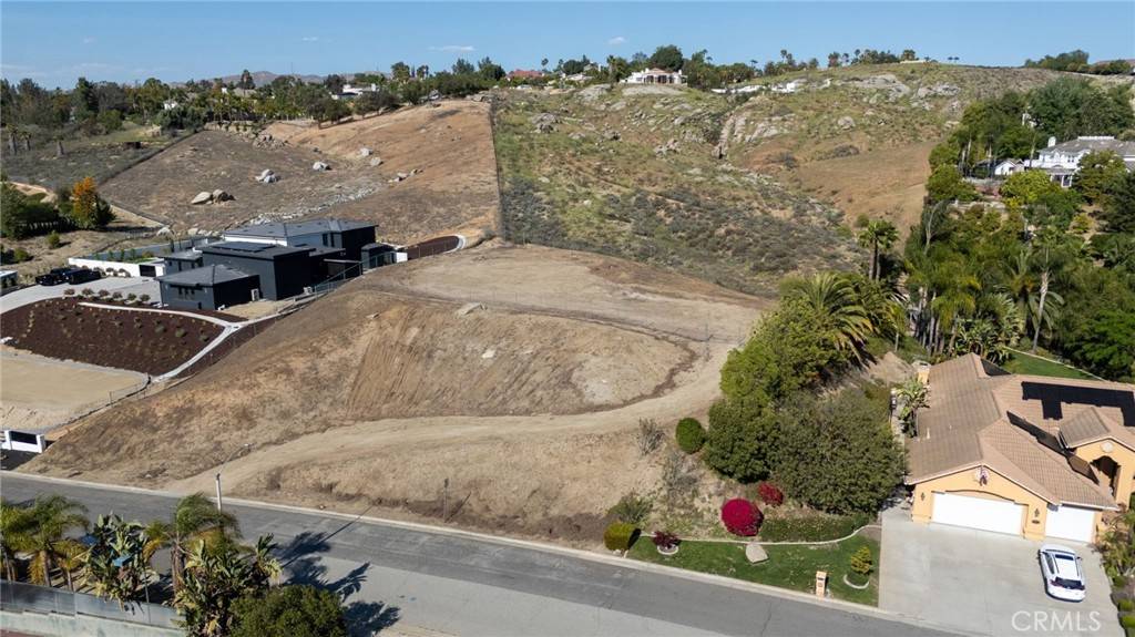 Riverside, CA 92506,7390 Corinthian