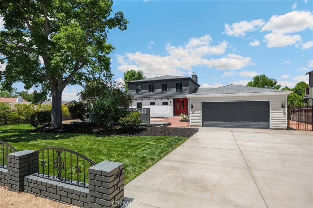 Redlands, CA 92373,220 W Highland AVE