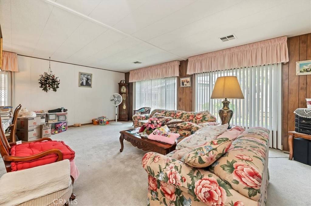 Placentia, CA 92870,345 Crestlake CIR