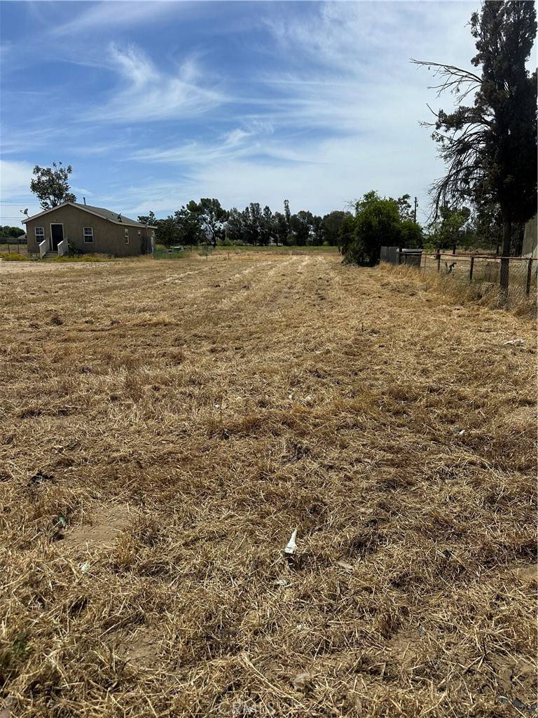 Perris, CA 92570,9 G