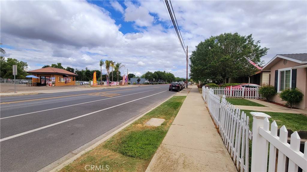 Exeter, CA 93221,533 S Kaweah AVE