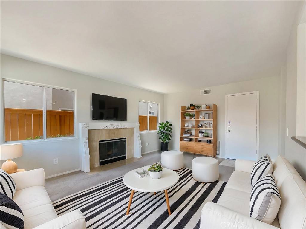 Murrieta, CA 92562,25083 Parkcrest DR