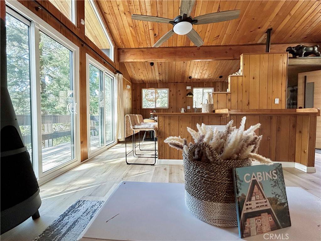 Running Springs, CA 92382,2484 Pine DR