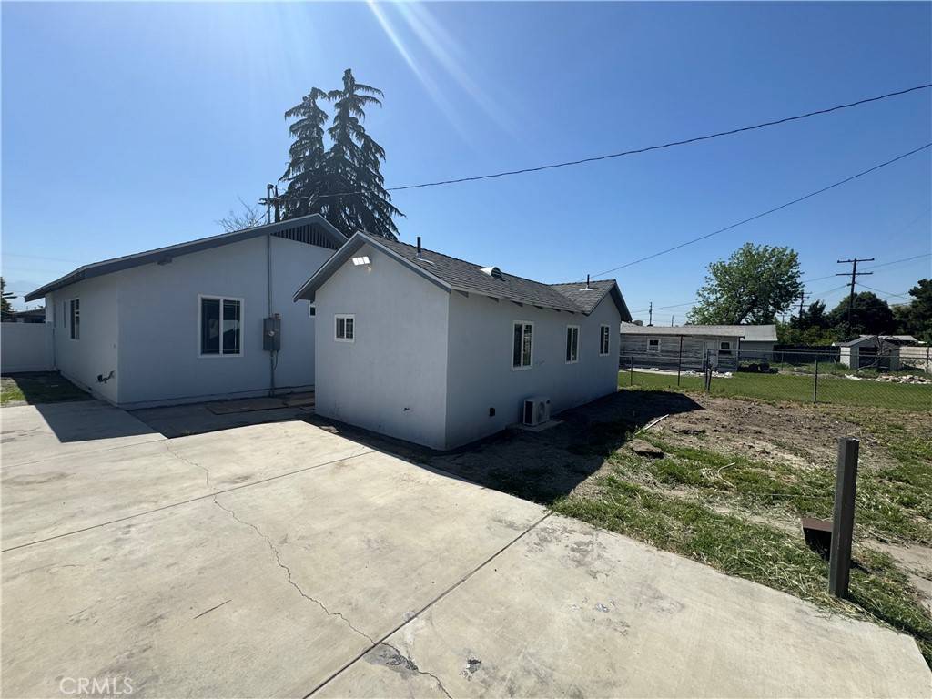 San Bernardino, CA 92411,1278 Perris ST