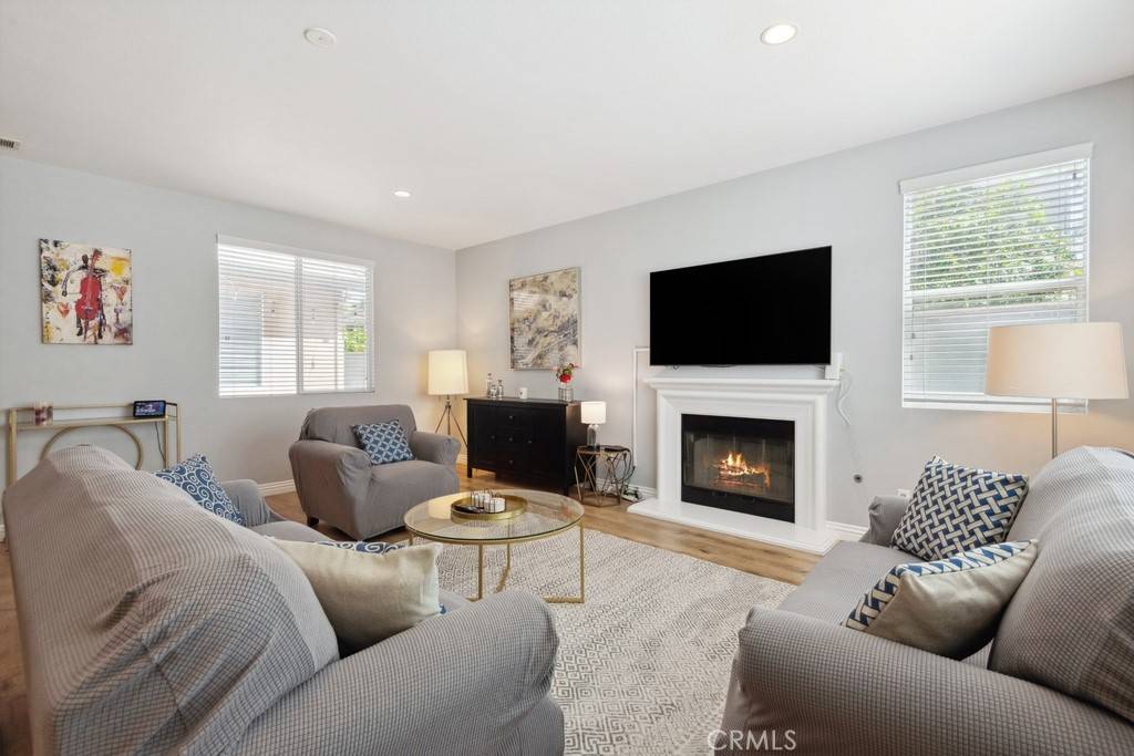 Corona, CA 92883,10973 Marygold WAY