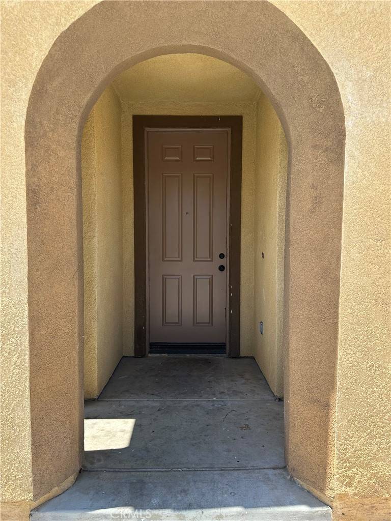 Hesperia, CA 92344,12918 Clovis CT