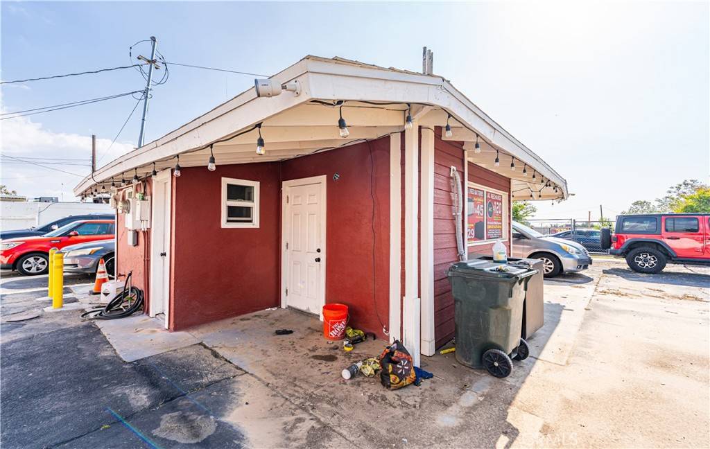 Yucaipa, CA 92399,12261 California ST