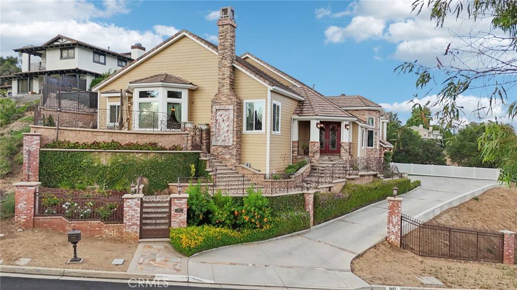 San Dimas, CA 91773,1951 Scarborough LN