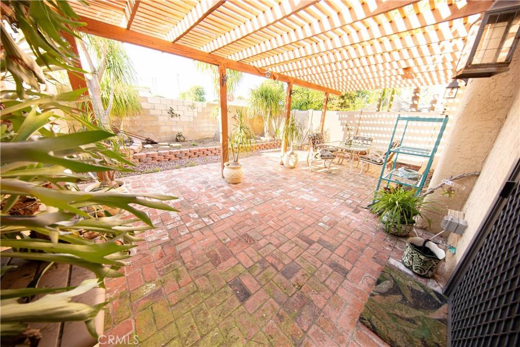 La Habra, CA 90631,1921 Pine DR