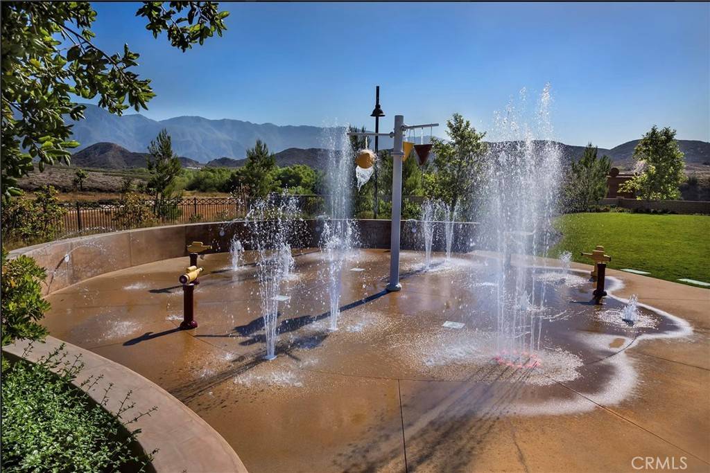 San Bernardino, CA 92407,18019 Lapis LN