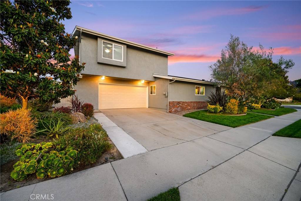 Buena Park, CA 90620,8880 Jefferson DR
