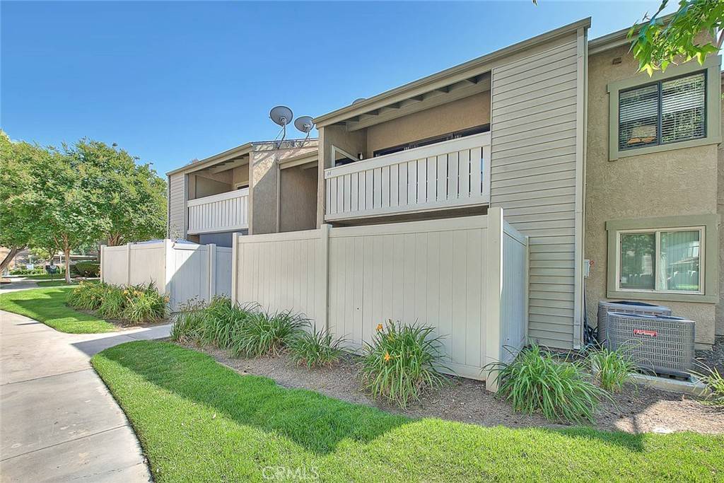 Pomona, CA 91766,44 Carriage WAY #108