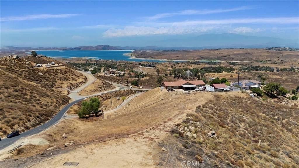 Lake Mathews, CA 92570,0 Lakemont