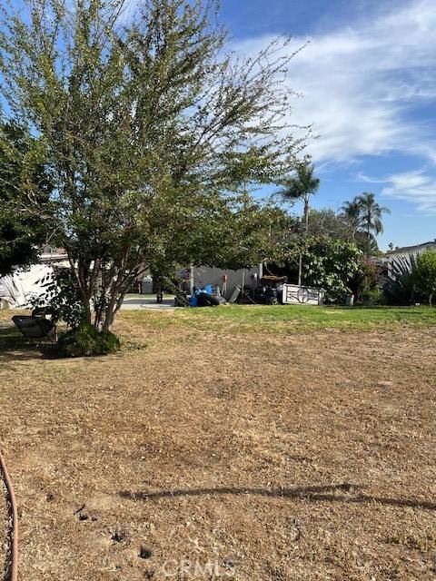 Ontario, CA 91762,330 W Maitland ST