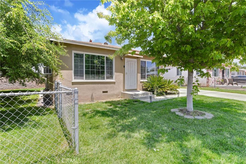 Yucaipa, CA 92399,34510 Avenue B